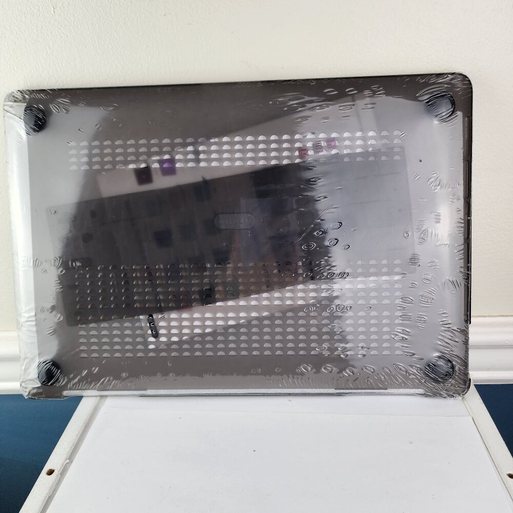 Mosiso Protective MacBook Pro 15" with Touch Bar & Touch ID Gray Hard Case NWT